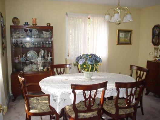 Maple Woods Bed & Breakfast Casselman Exterior foto