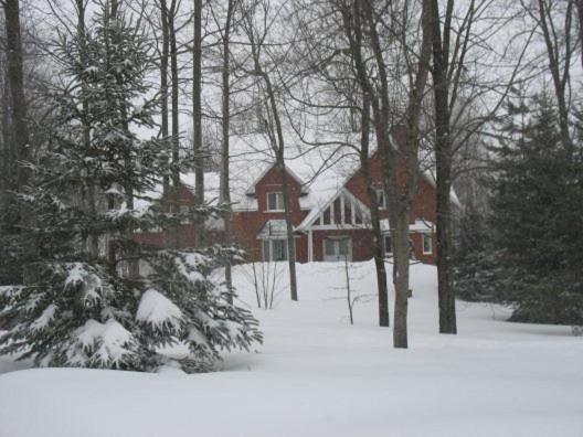 Maple Woods Bed & Breakfast Casselman Exterior foto